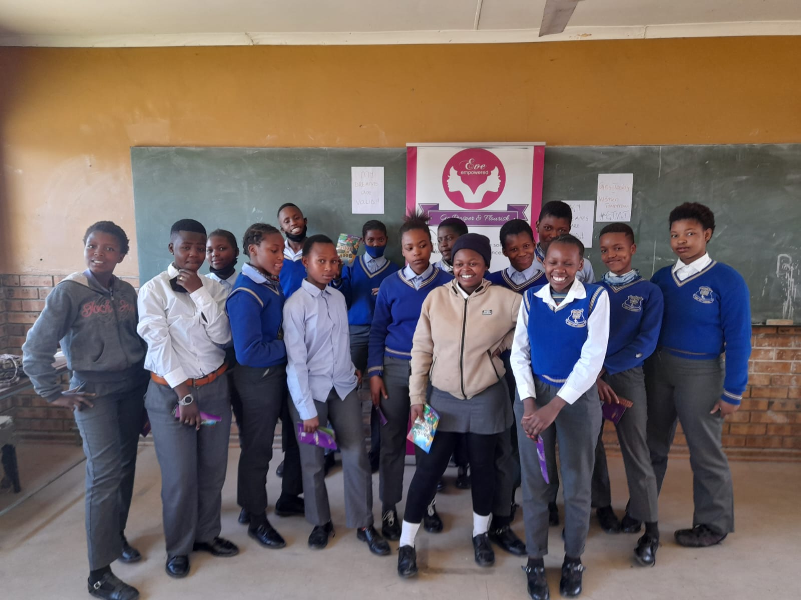 WhatsApp Image 2024-05-17 at 14.25.34 (1) WhatsApp Image 2024-05-17 at 14.25.34 (1)